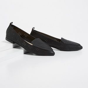 Tessa Laser Cut Out Flat